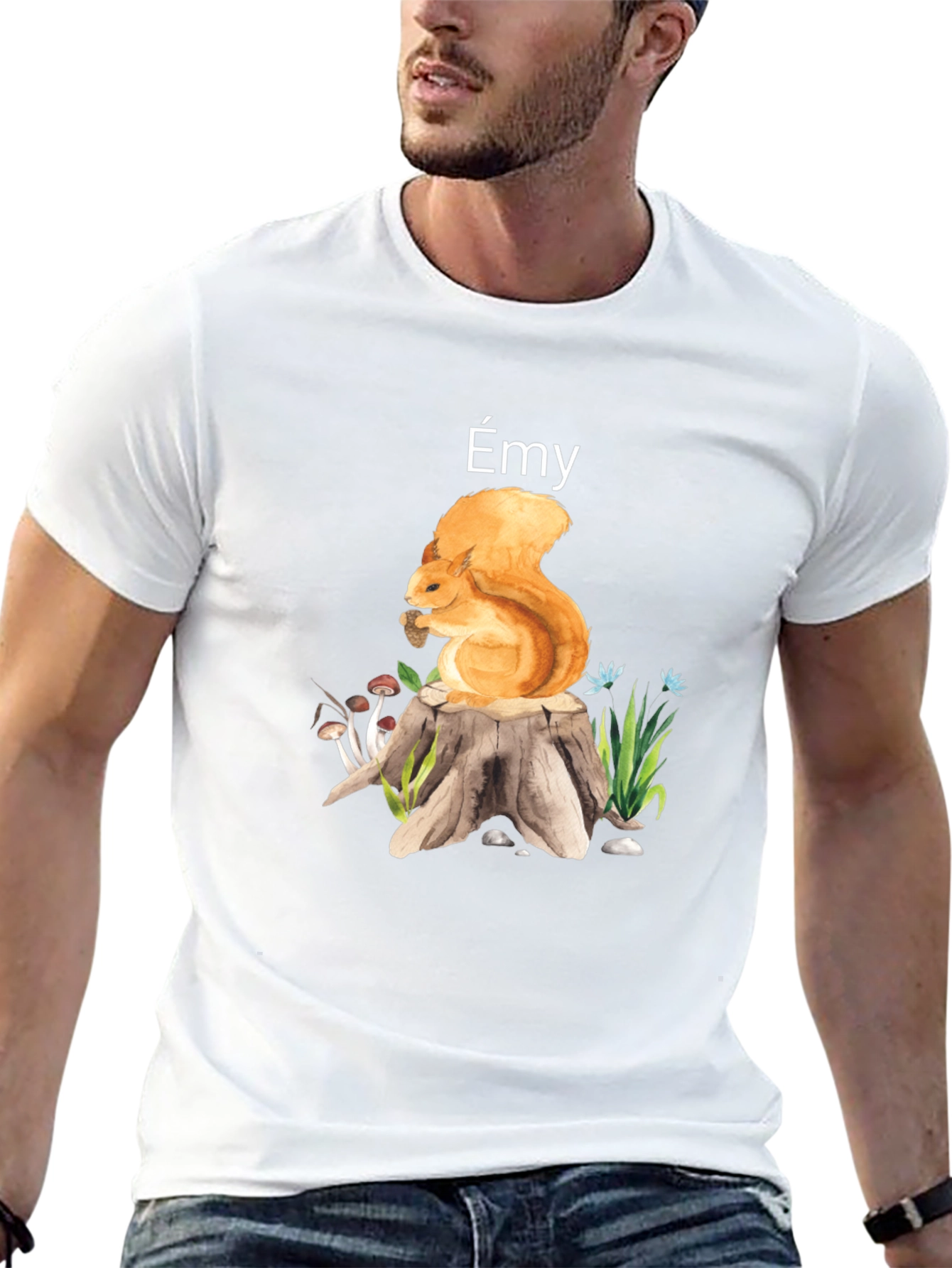 Émy Squirrel Graphic T-Shirt - Nature Lover Tee