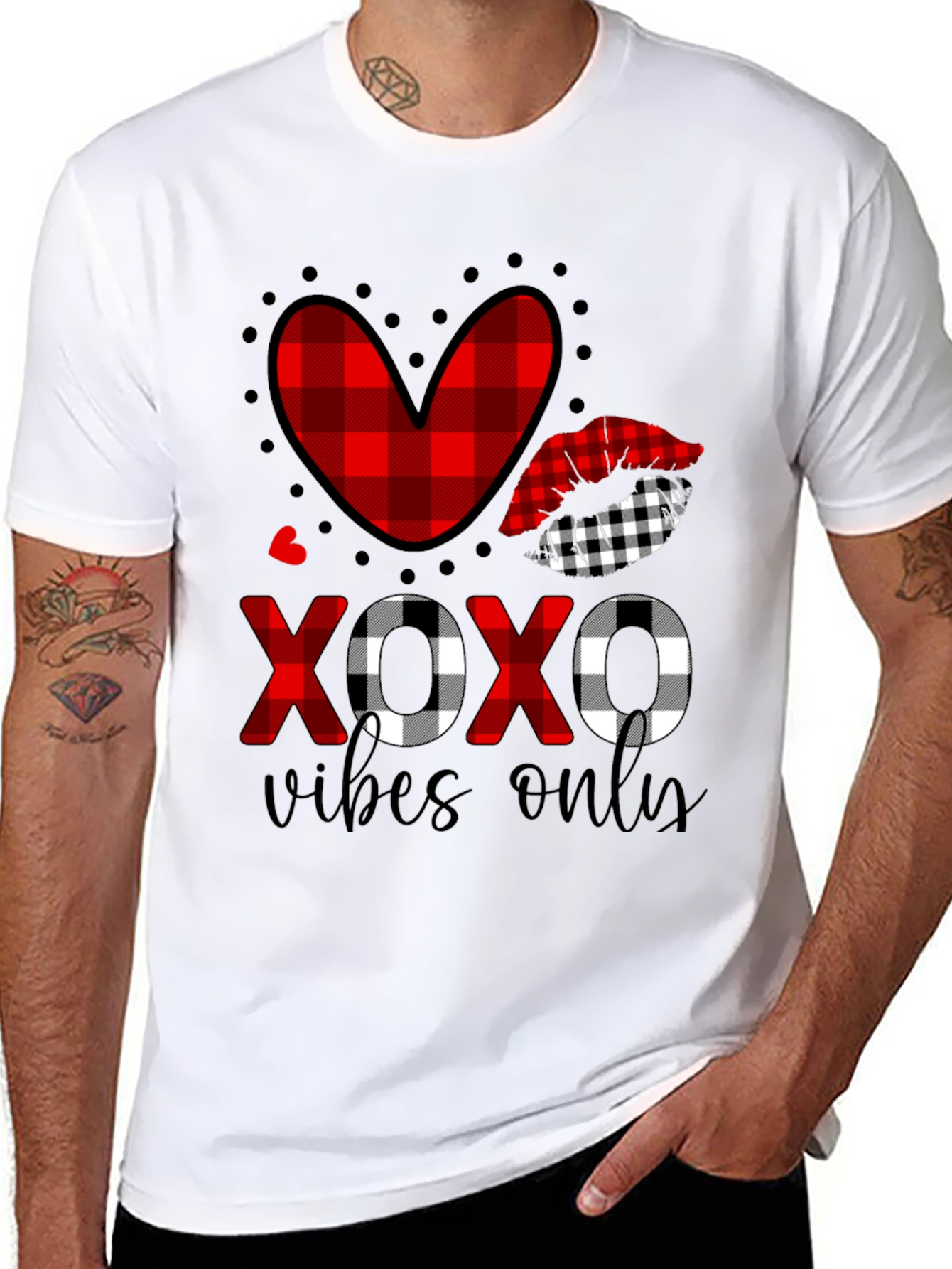 XOXO Vibes Only Valentines Graphic Tee