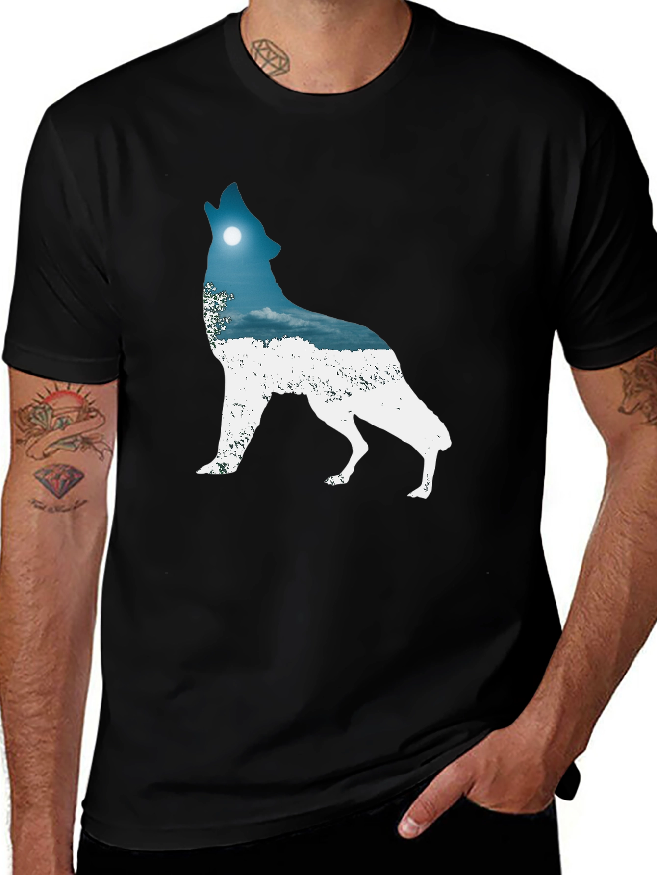 Wolf Howling Moon Graphic Tee - Black Cotton Blend