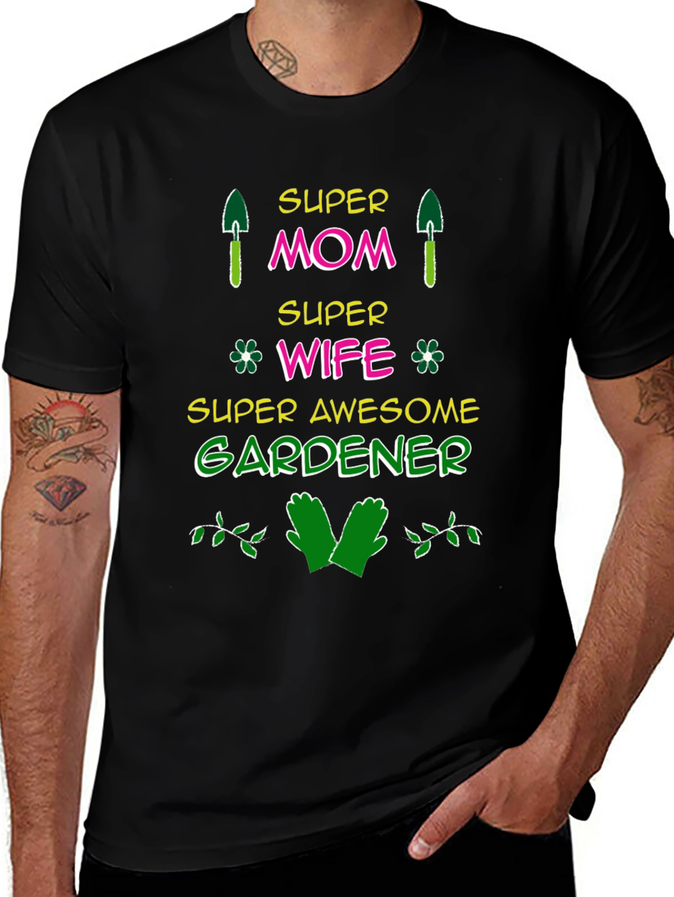 Super Mom Gardener Graphic T-Shirt