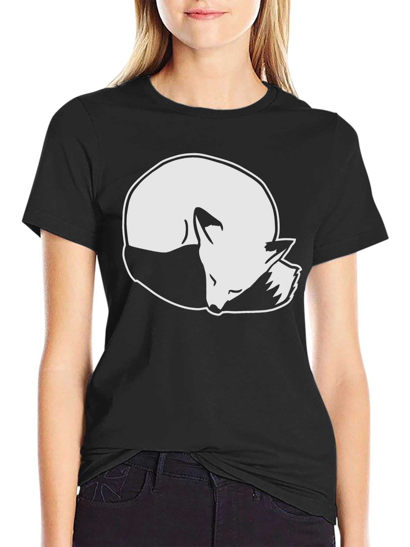 Sleeping Fox Graphic Tee - Stylish Black T-Shirt