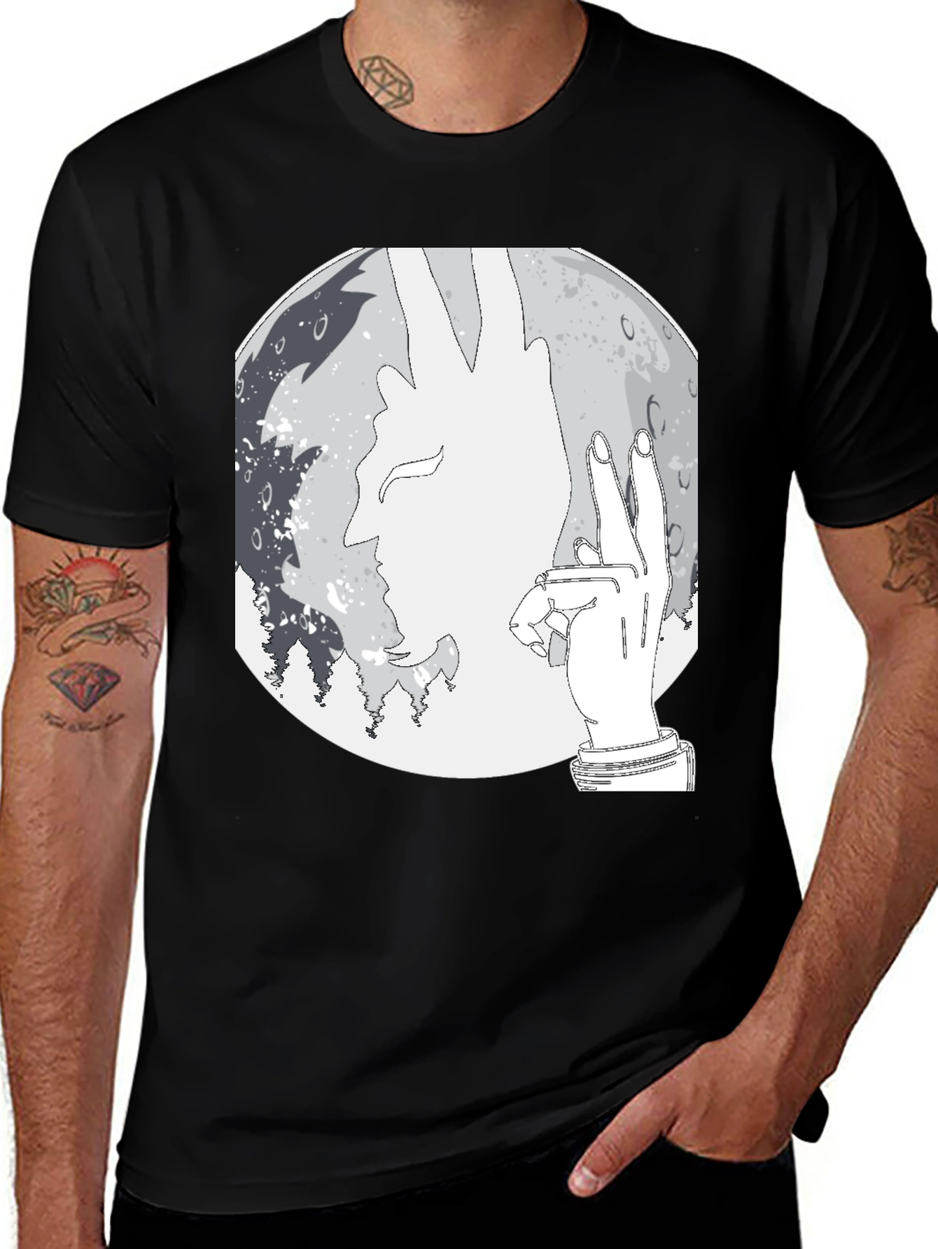 Silhouette Moon Graphic Tee - Stylish Mens Black T-Shirt