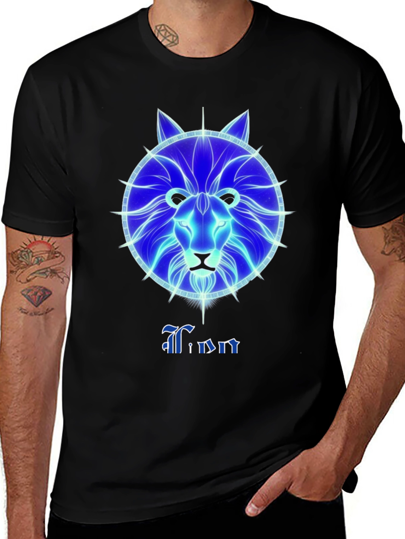Lion Zodiac Graphic T-Shirt - Black