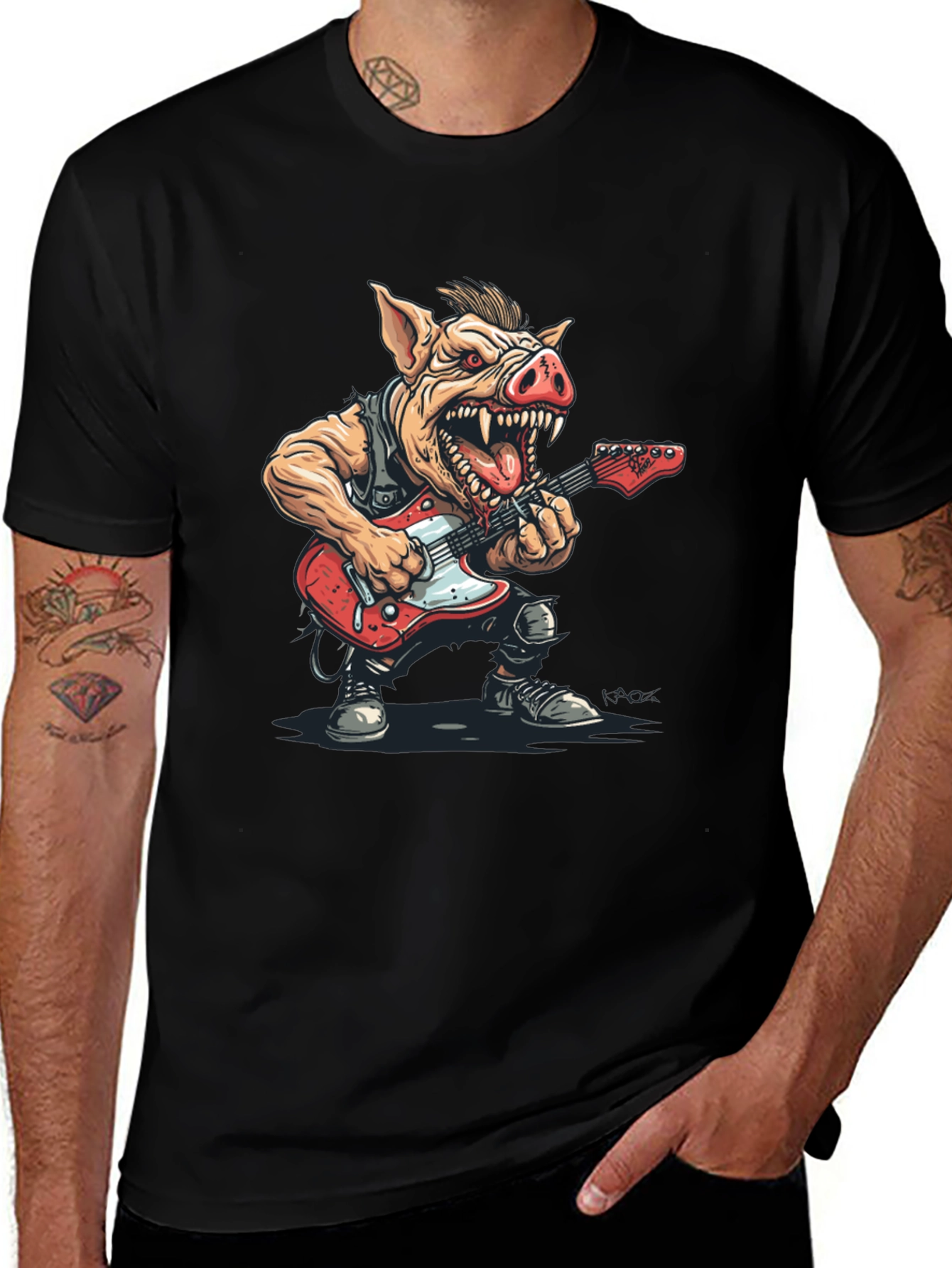 Rockstar Pig Graphic Tee - Black Cotton T-Shirt