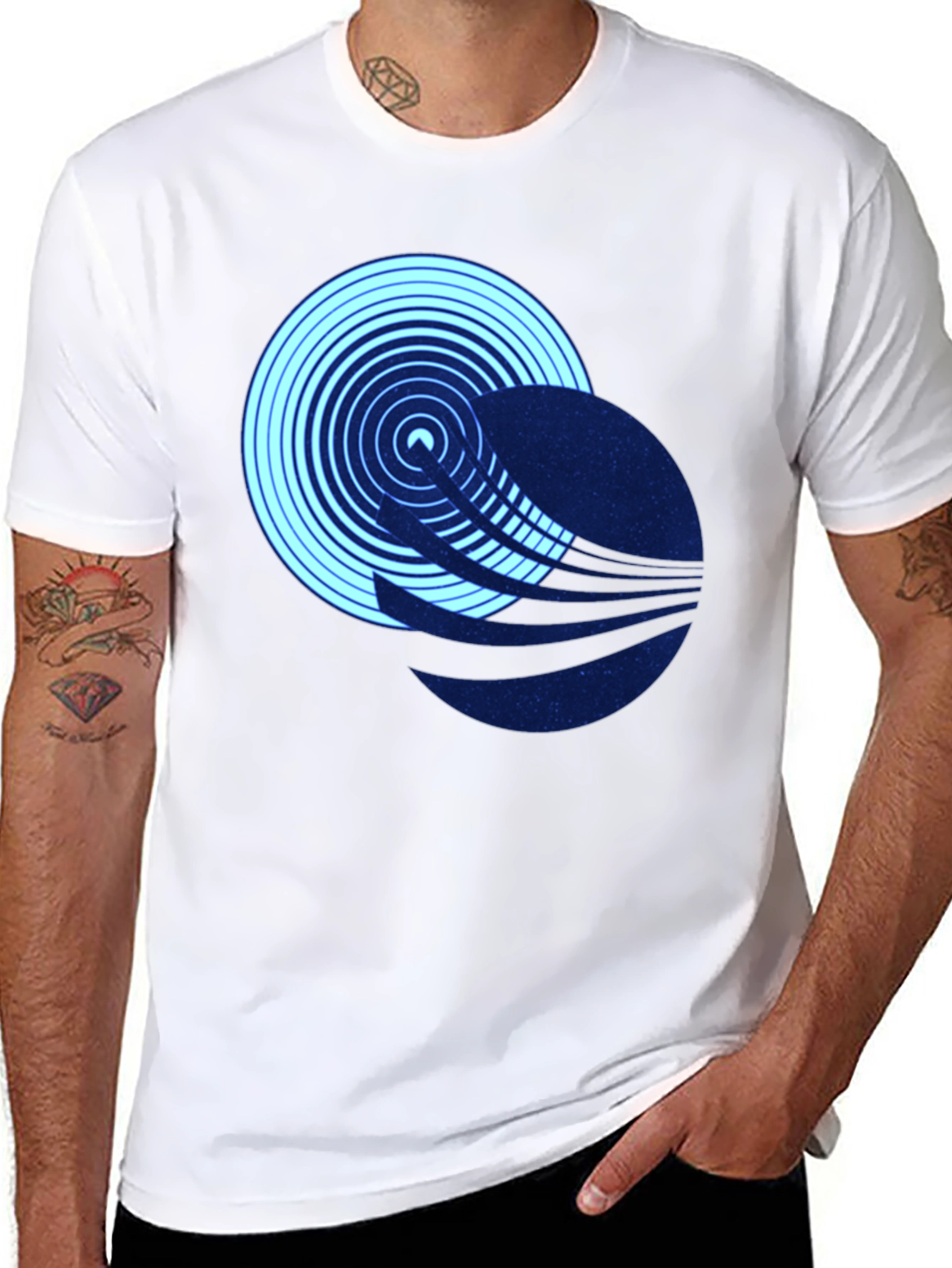 Abstract Circle Graphic Tee - Black Cotton Blend T-Shirt