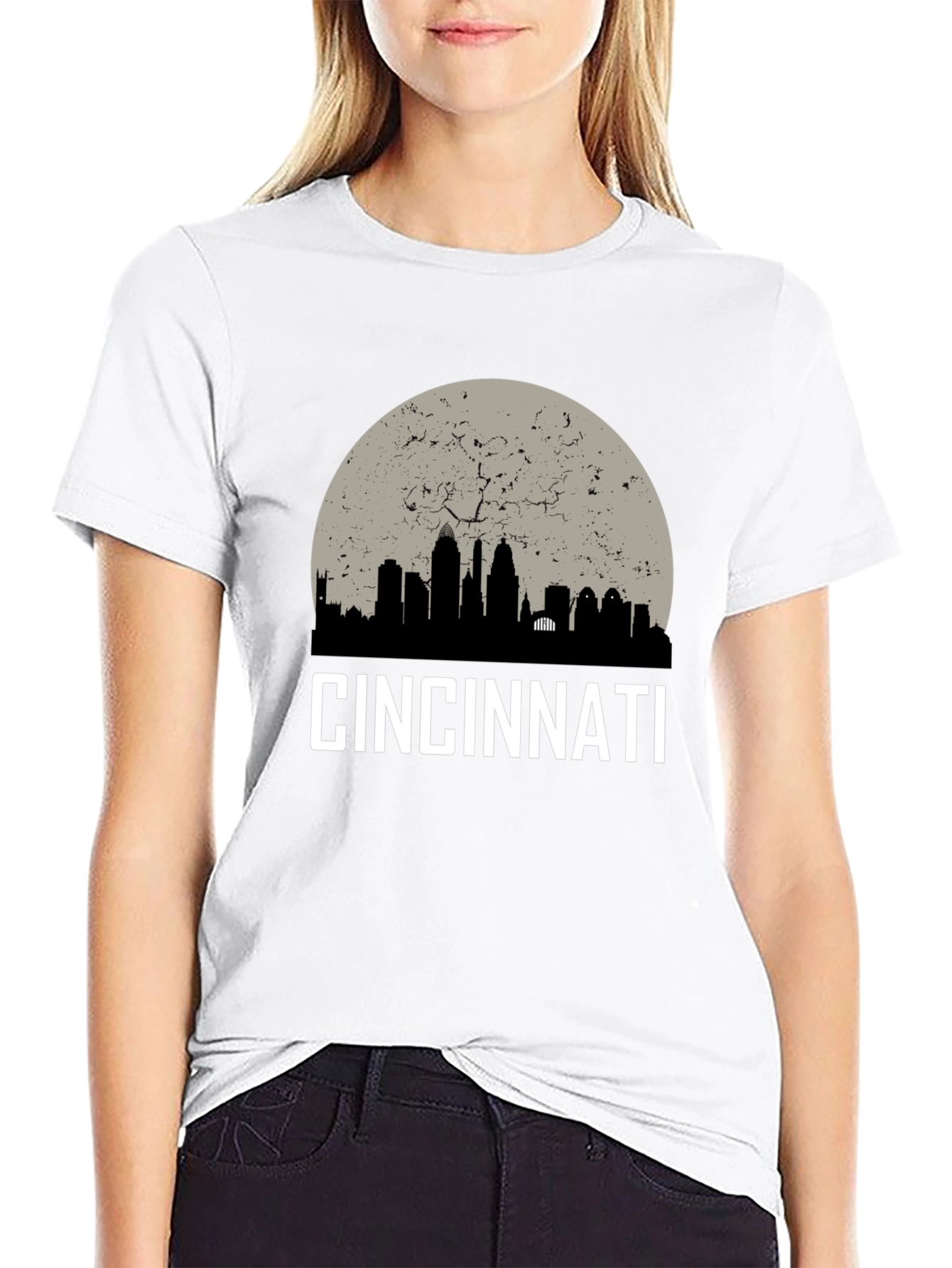 Cincinnati Skyline Graphic T-Shirt - Modern Cityscape Tee