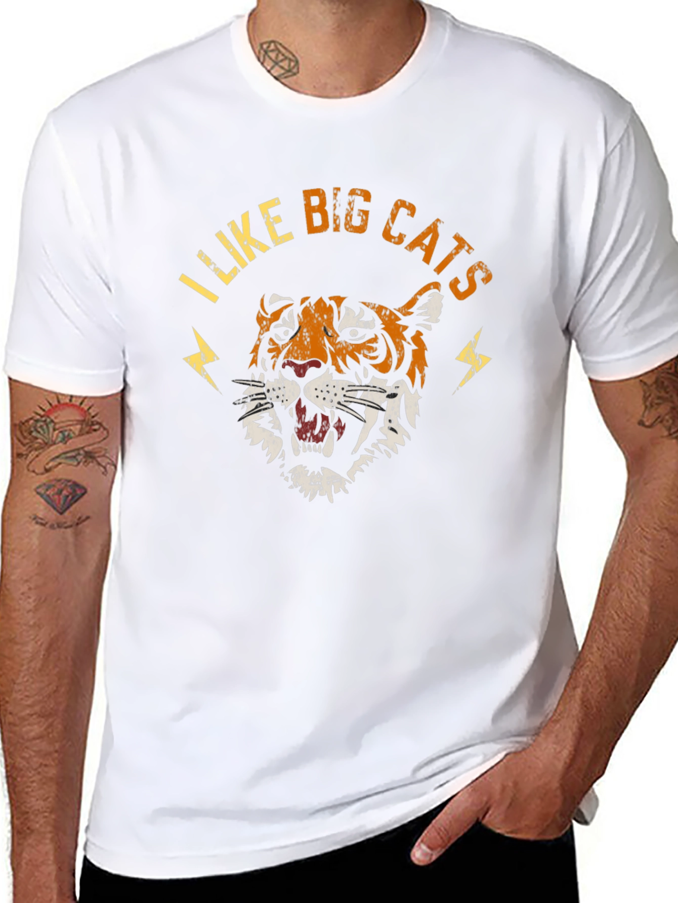 I Like Big Cats Graphic Tee - Black