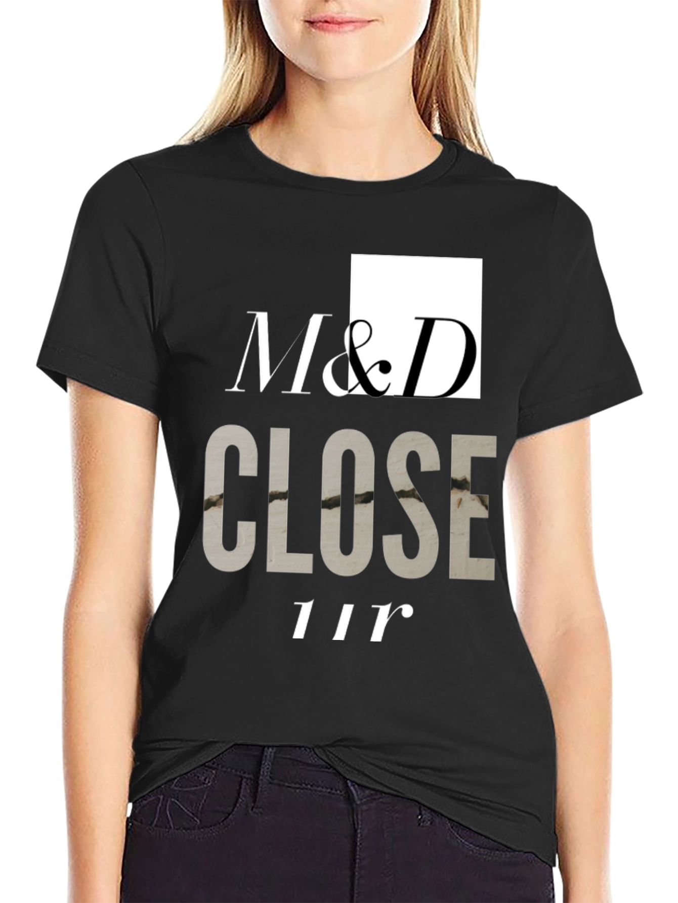 M&D Close 11r Graphic Tee - Stylish Casual Wear