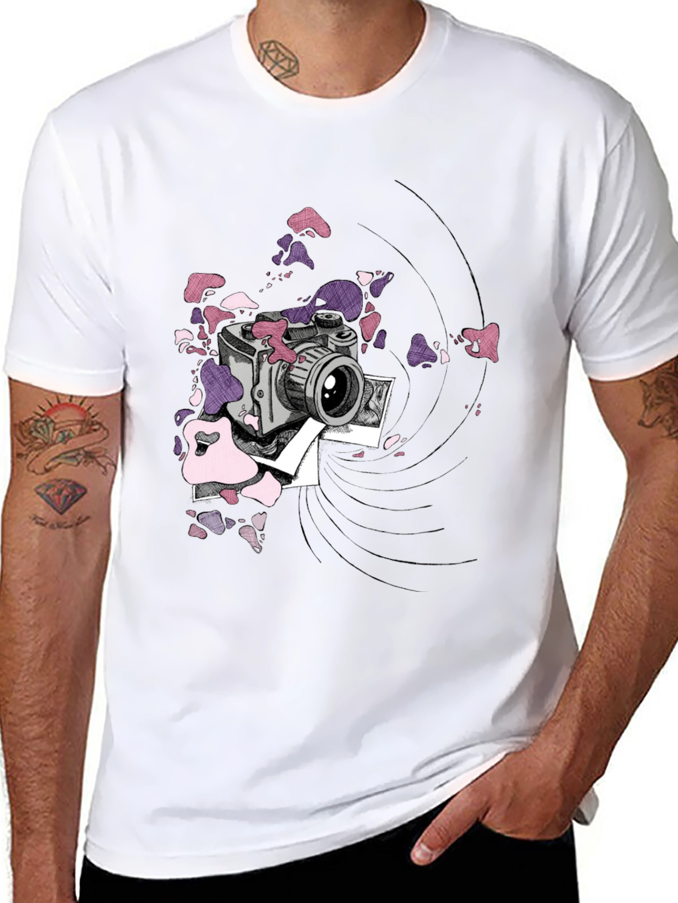 Camera Graphic T-Shirt - Trendy Artistic Tee