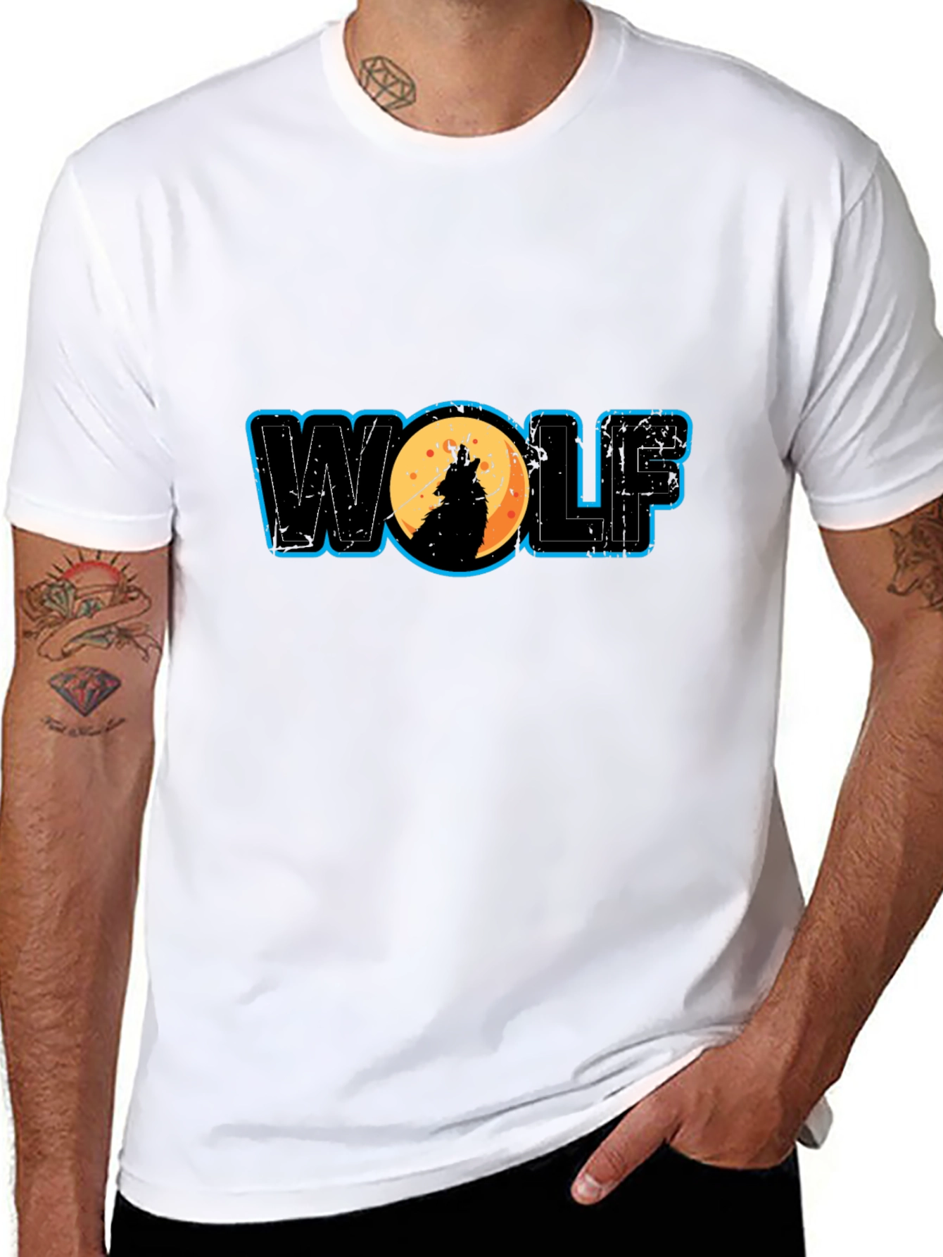 Wolf Howling Moon Graphic Tee - Black