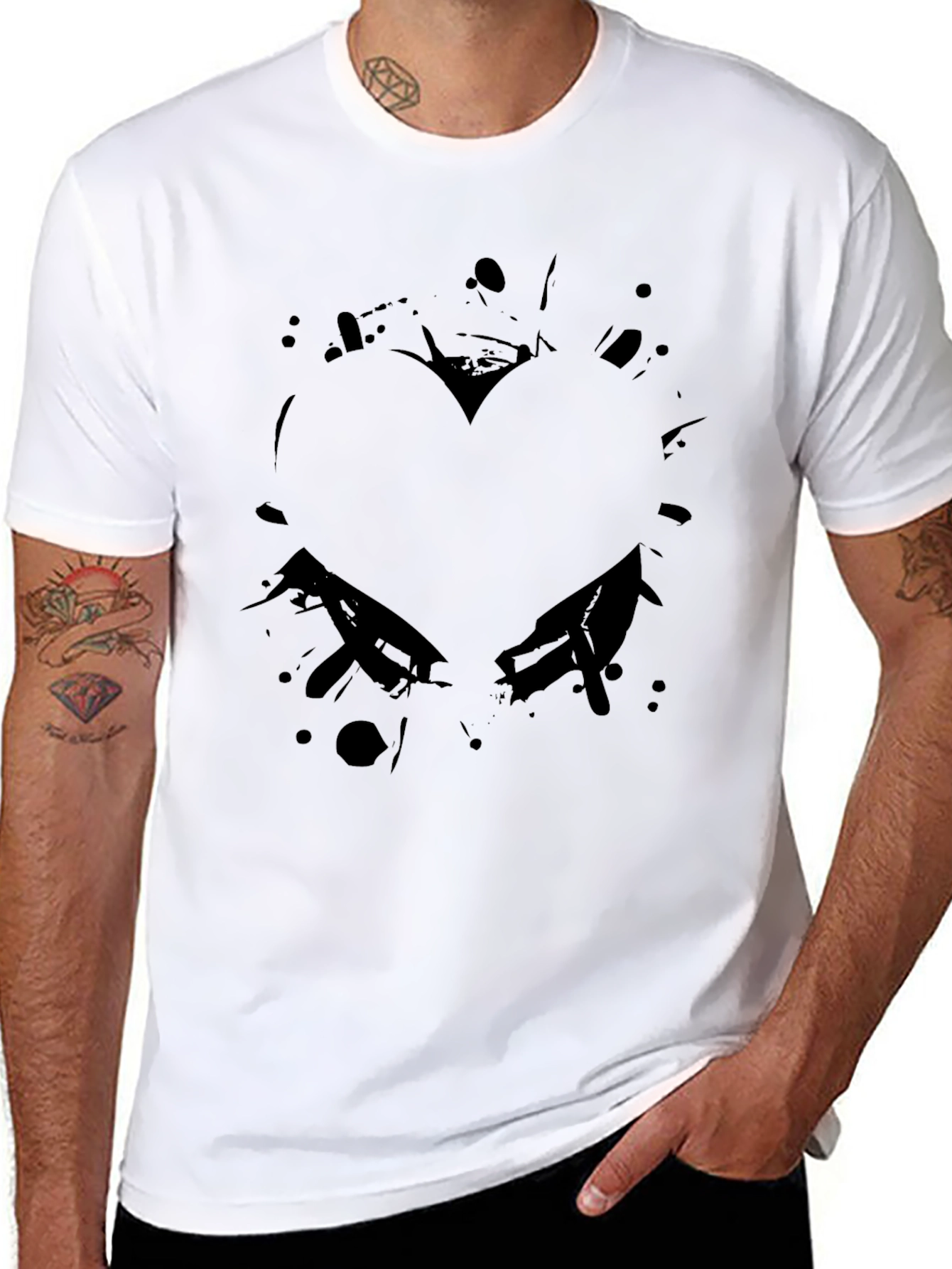 Abstract Heart Graphic Black T-Shirt