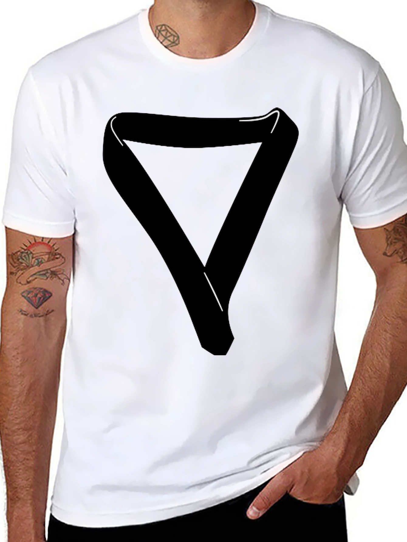 Black T-Shirt with Graphic Triangle Design - Modern Style