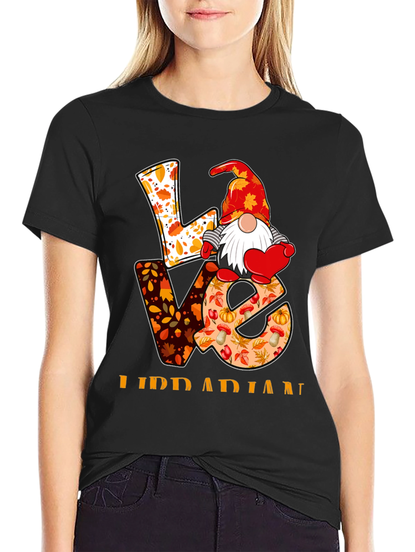 Love Librarian Gnome Autumn T-Shirt