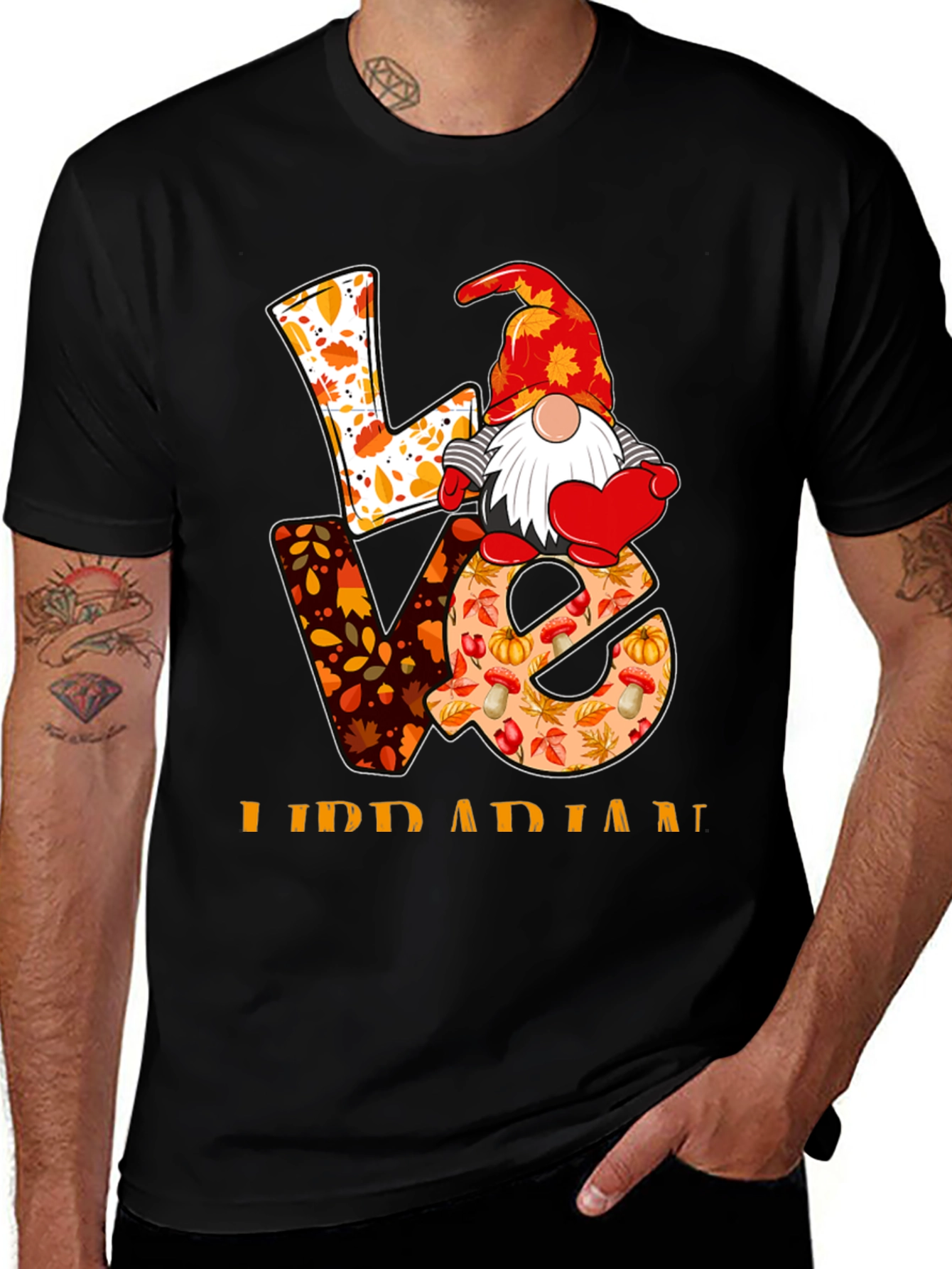 Love Librarian Gnome Autumn T-Shirt