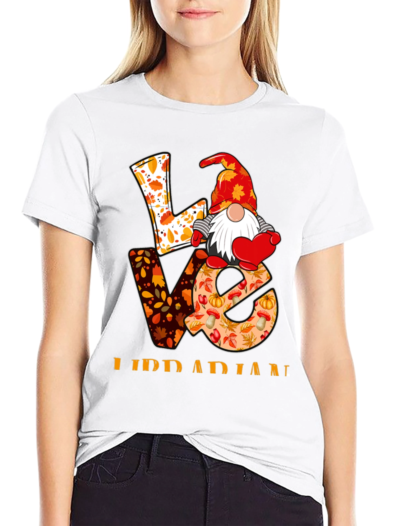 Love Librarian Gnome Autumn T-Shirt