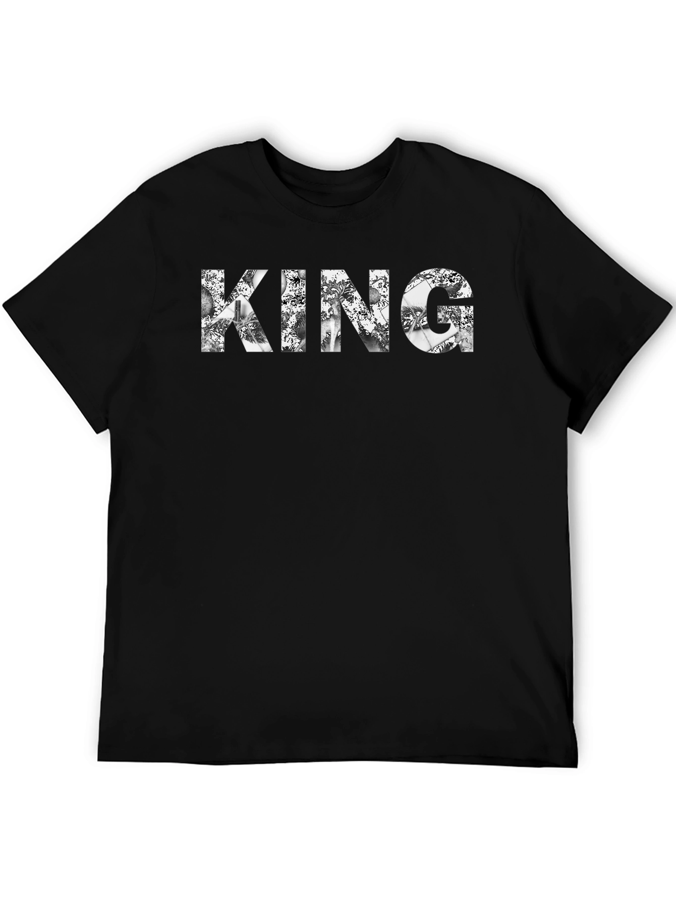 King Graphic Tee - Black Crew Neck T-Shirt