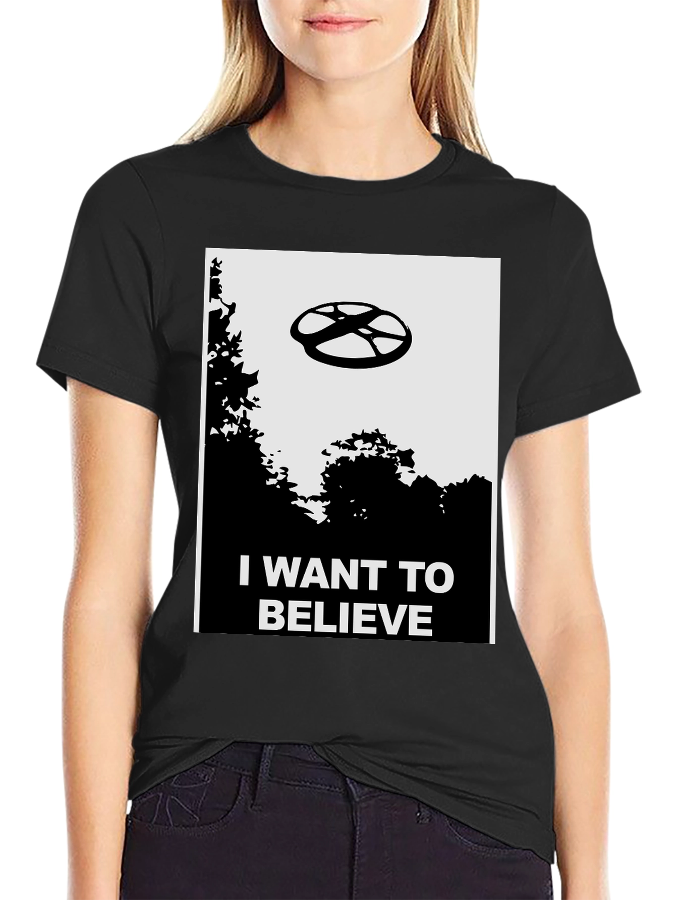 I Want To Believe UFO Graphic Tee - Black