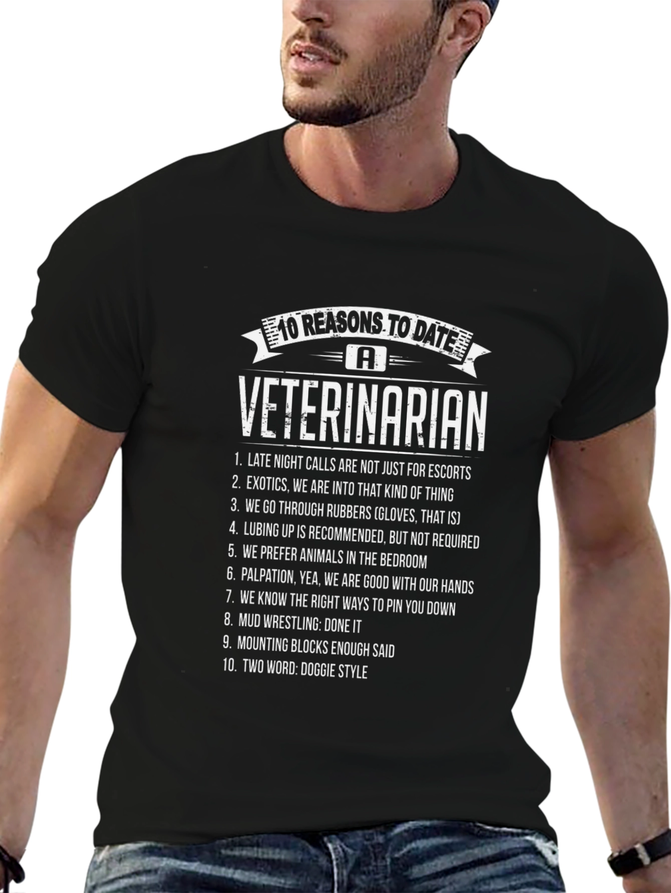 10 Reasons to Date a Veterinarian Black T-Shirt