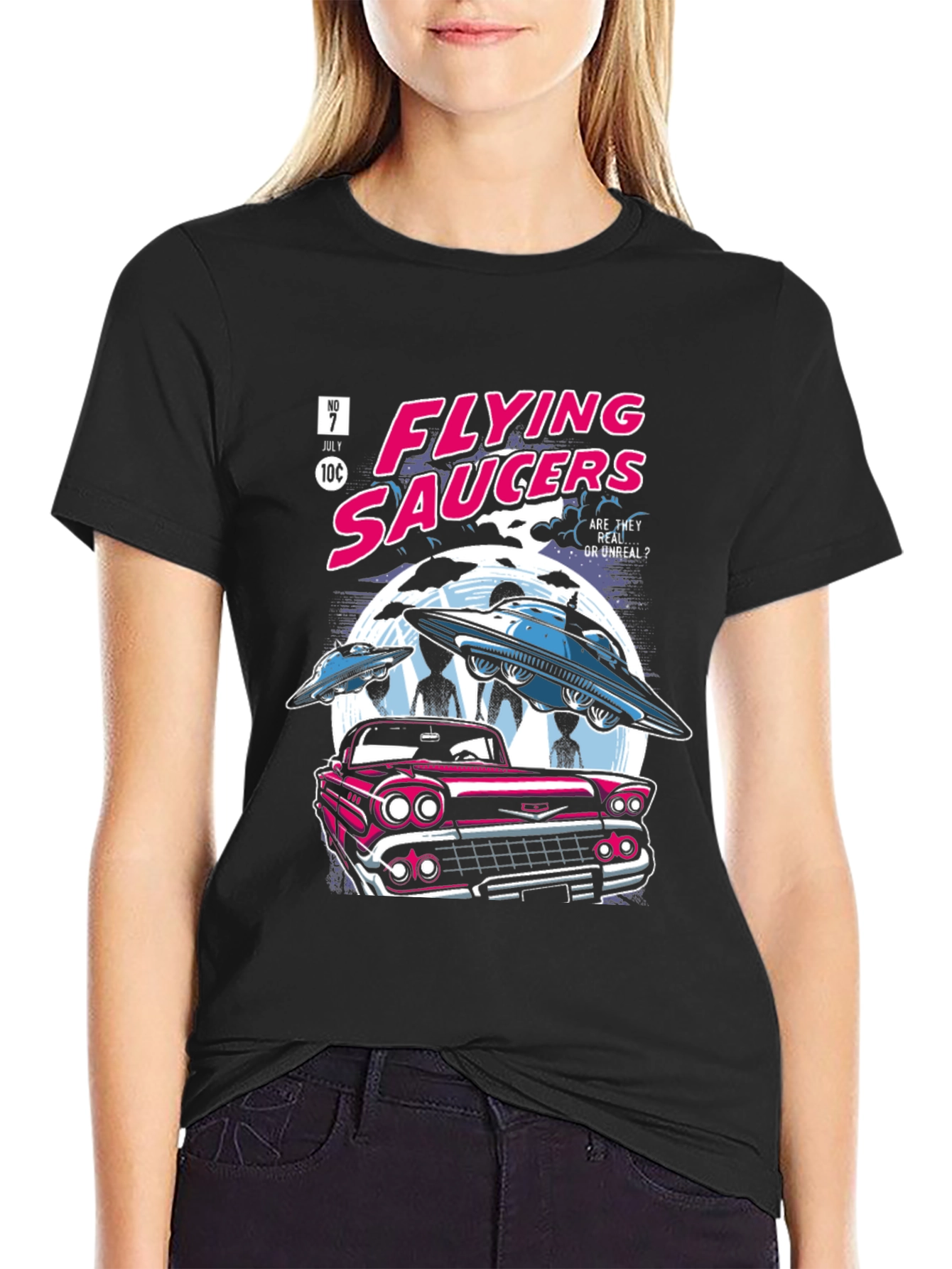 Flying Saucers Comic T-Shirt - Retro UFO Design