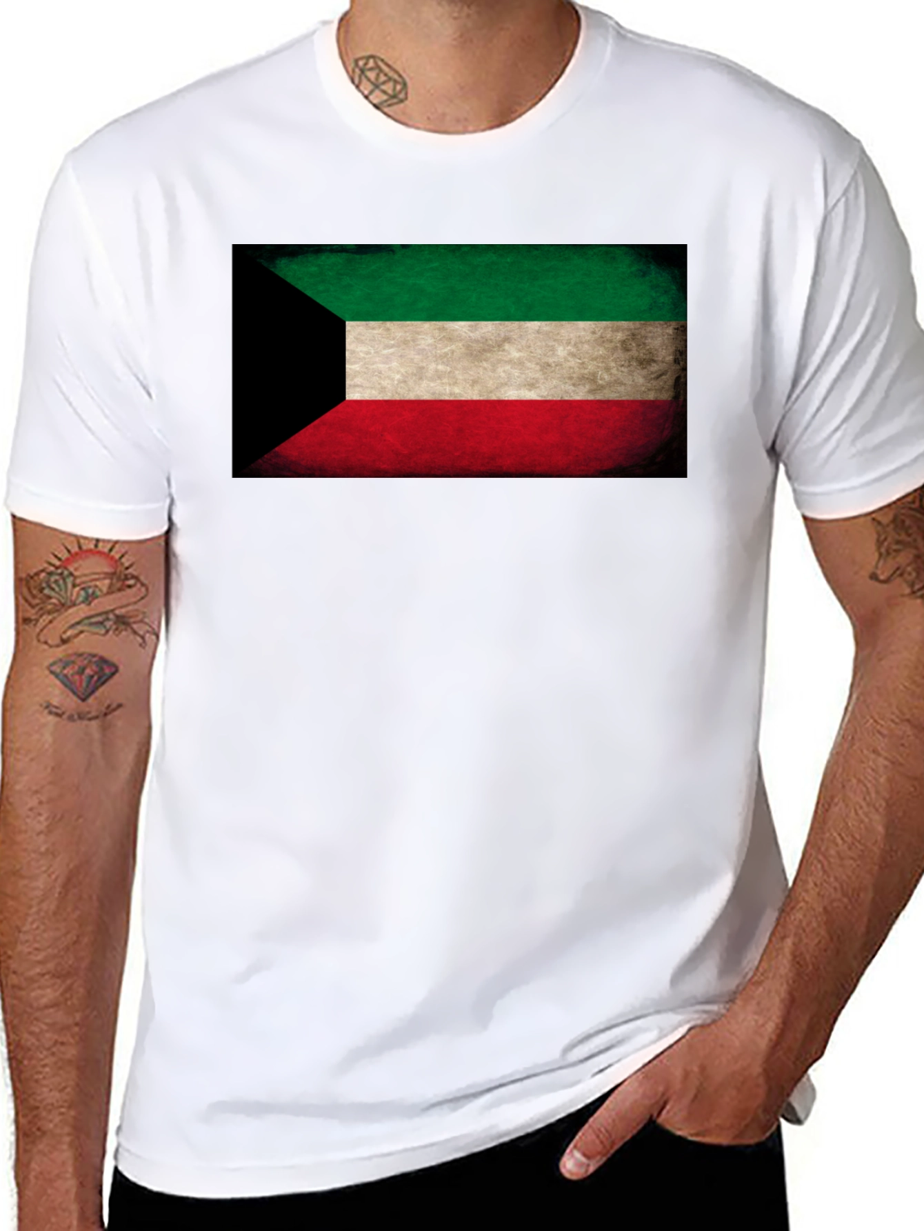 Kuwait Flag T-Shirt - Distressed Design