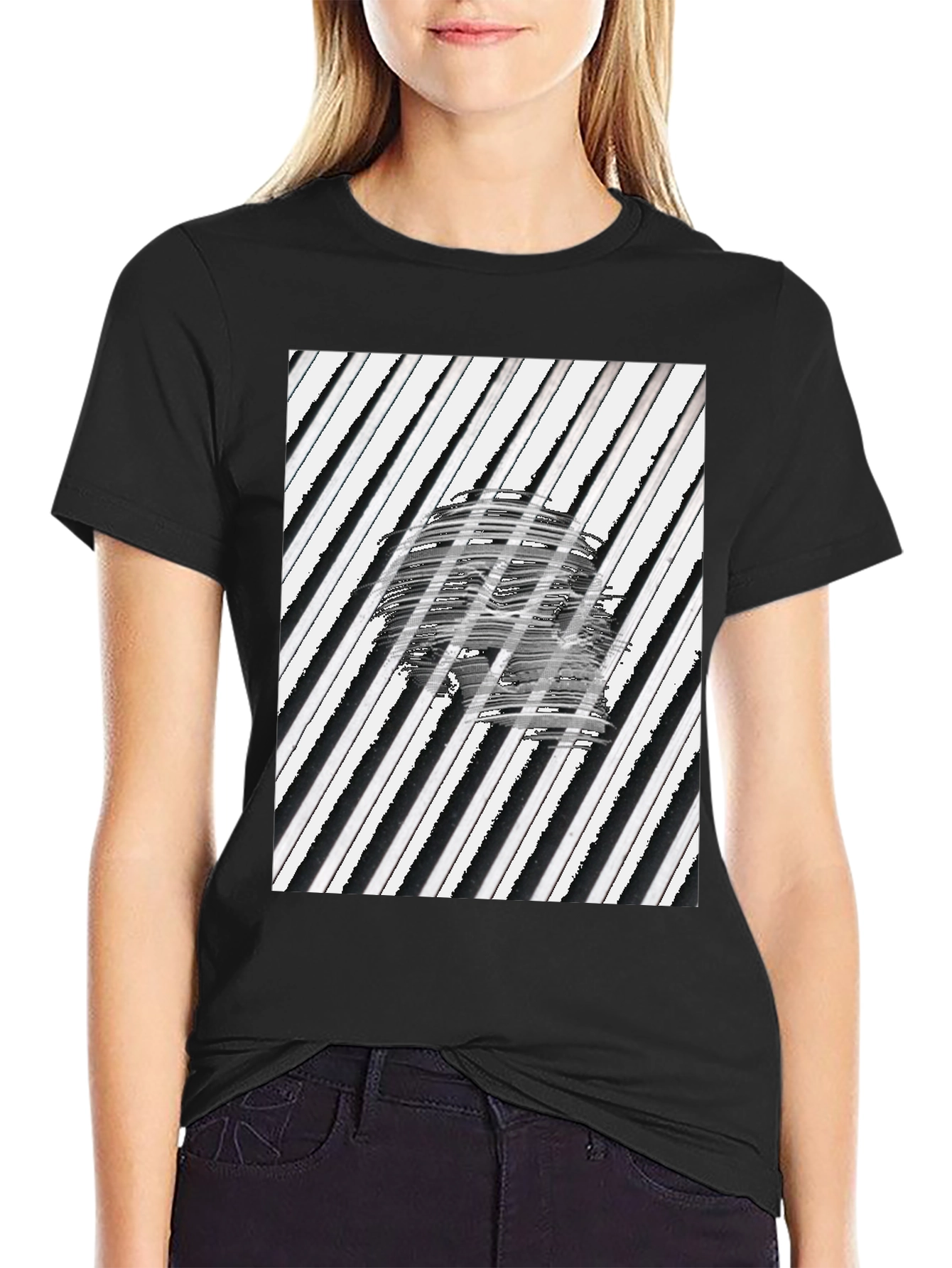 Abstract Skull Graphic Tee - Black Cotton T-Shirt