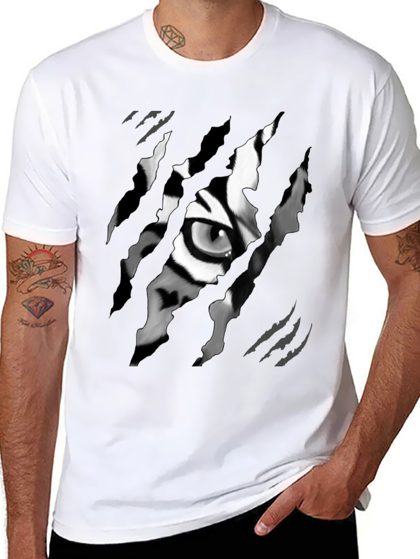 Ripped Tiger Eye Graphic Tee - Black