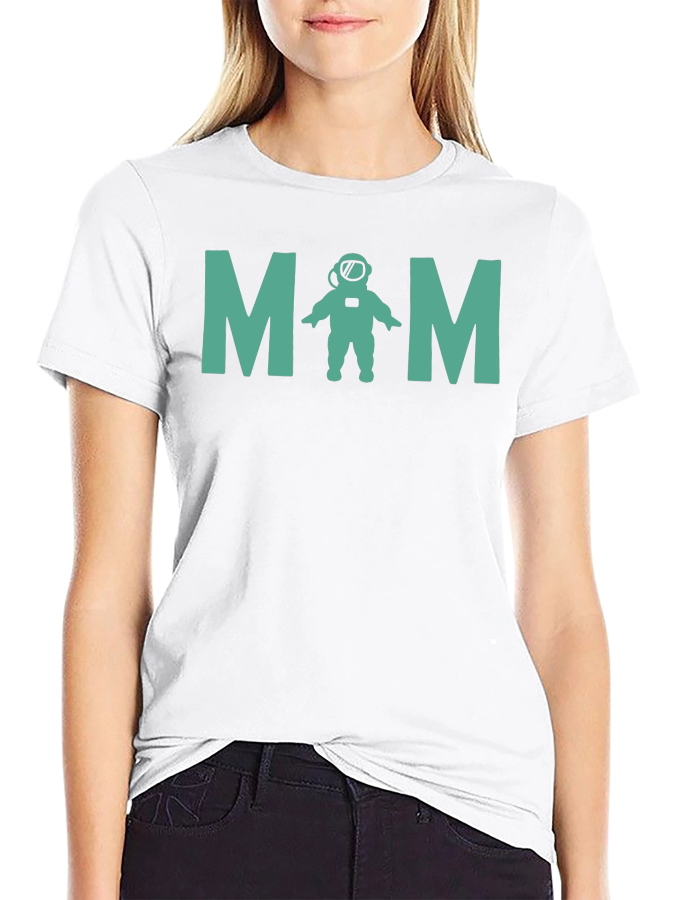 Astronaut Mom T-Shirt - Space Lover Tee
