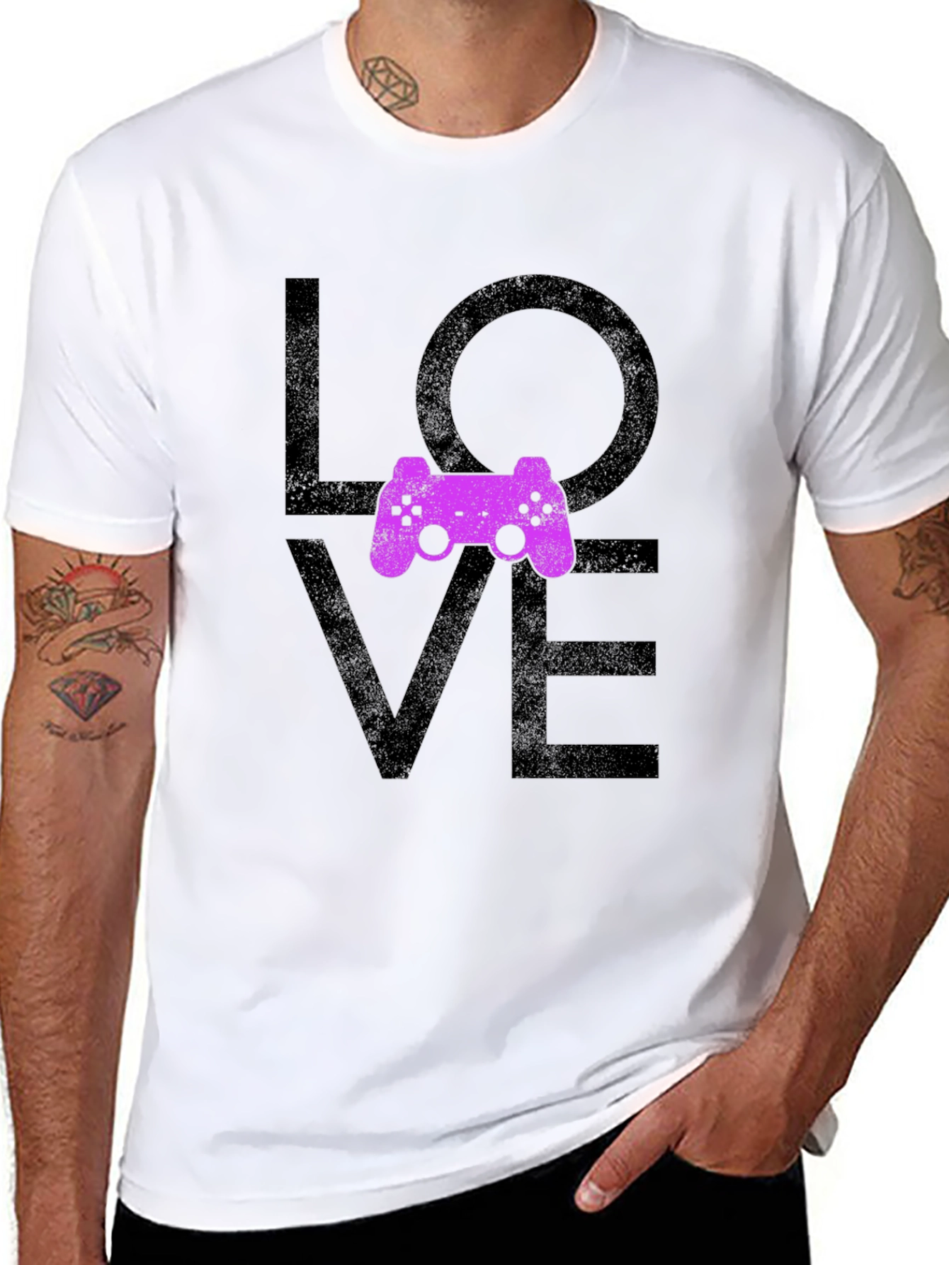 Love Gaming T-Shirt - Gamer Gift