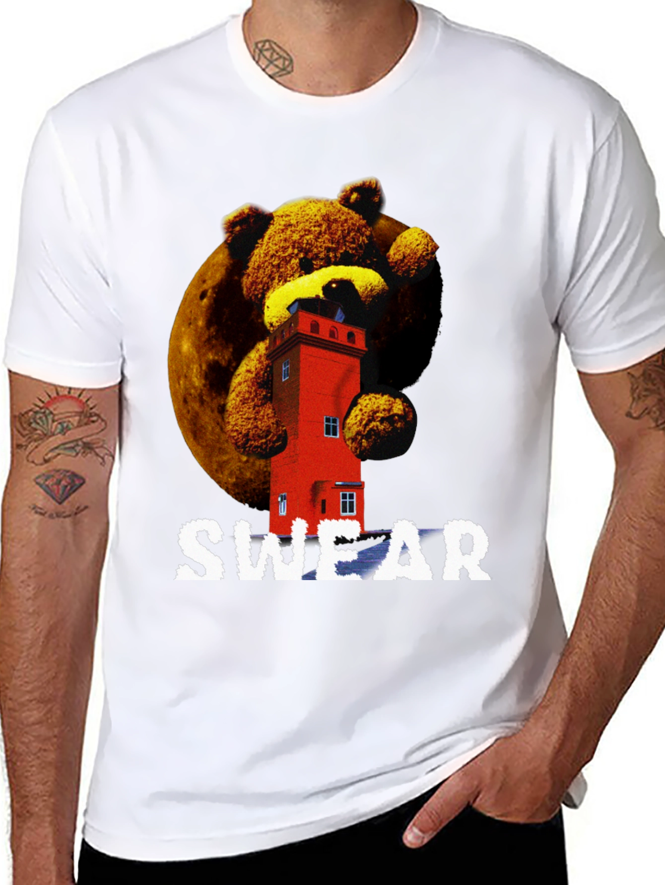 Novelty Graphic T-Shirt - Bear & Building