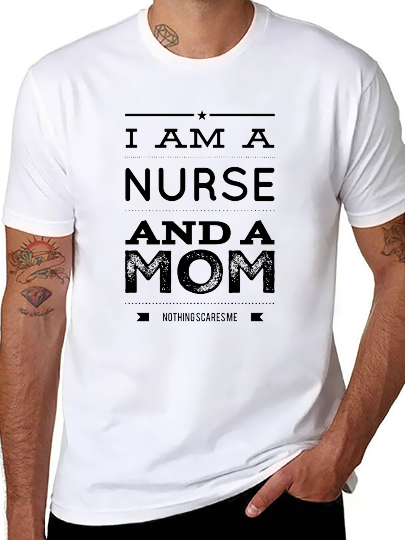 Nurse Mom T-Shirt - Nothing Scares Me!