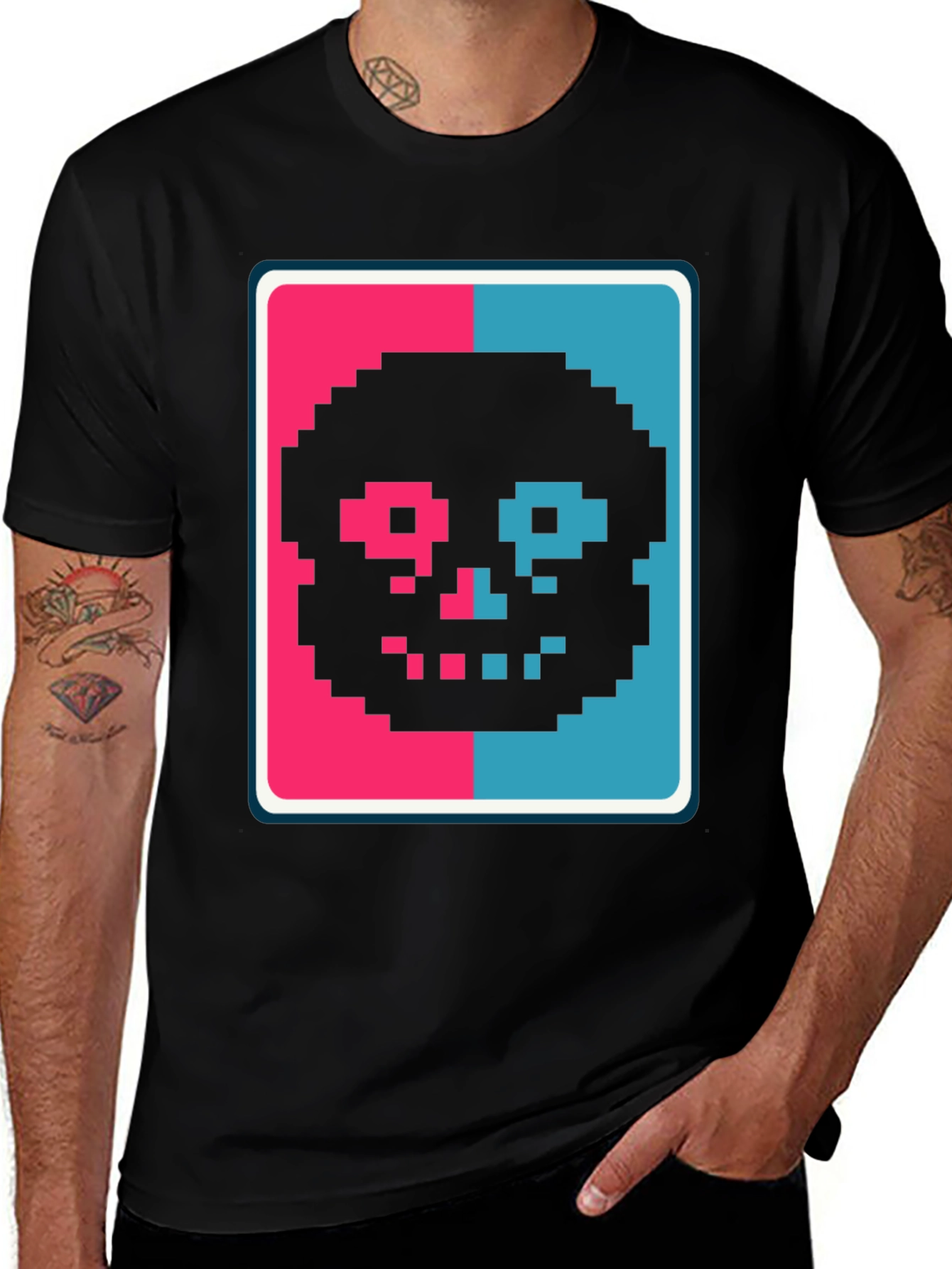 Pixel Skull T-Shirt - Retro Gaming Style