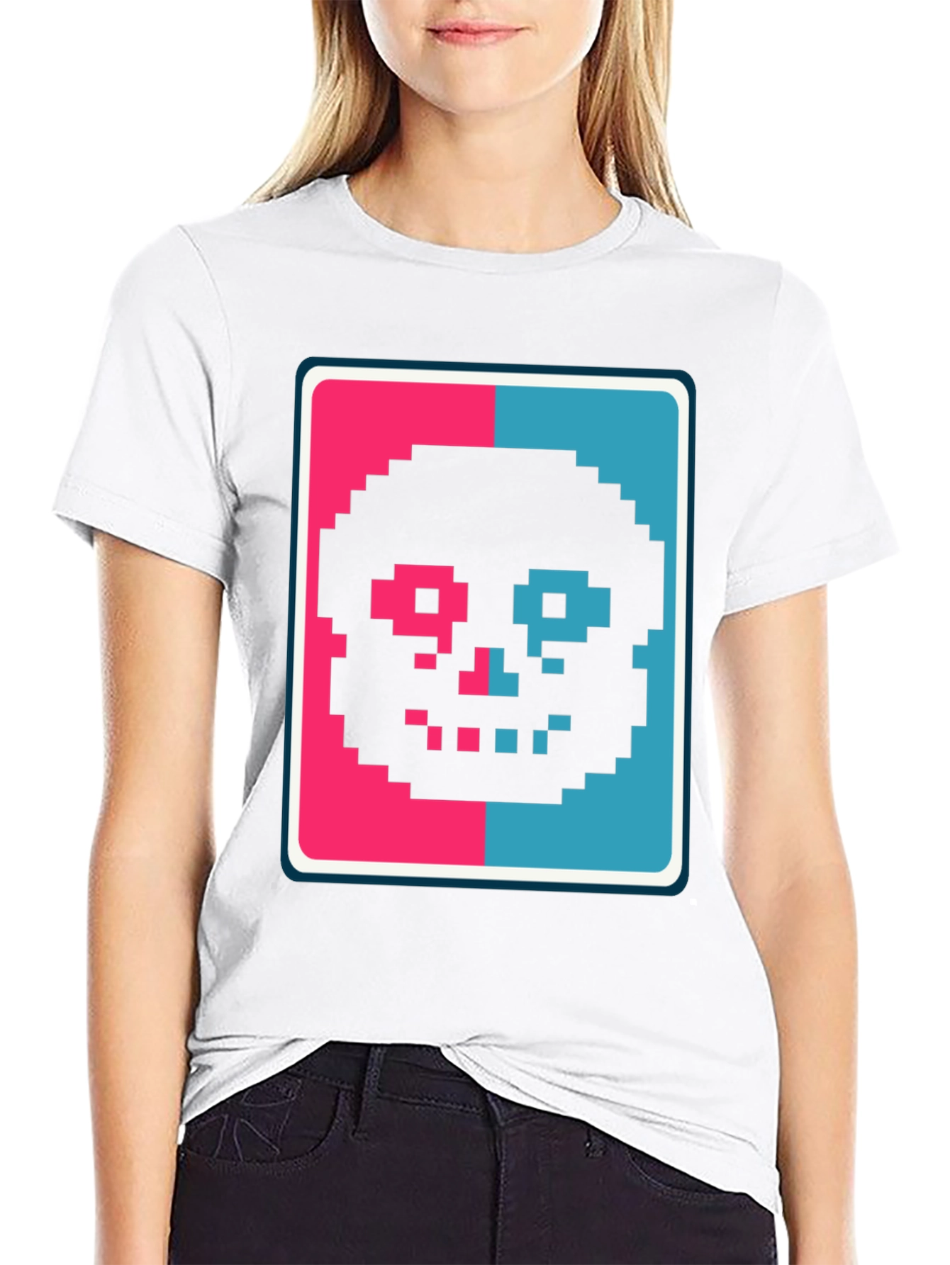 Pixel Skull T-Shirt - Retro Gaming Style