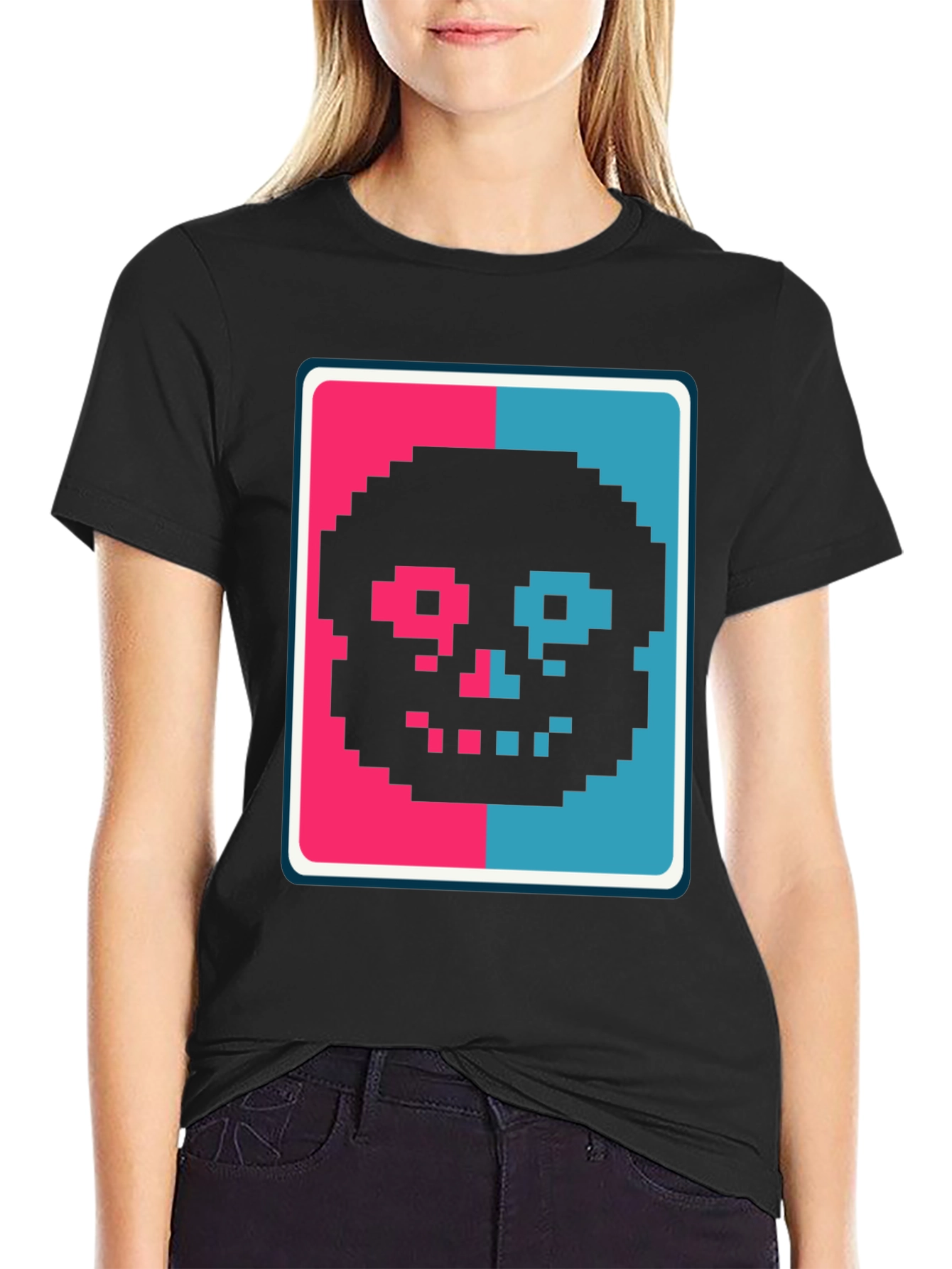 Pixel Skull T-Shirt - Retro Gaming Style