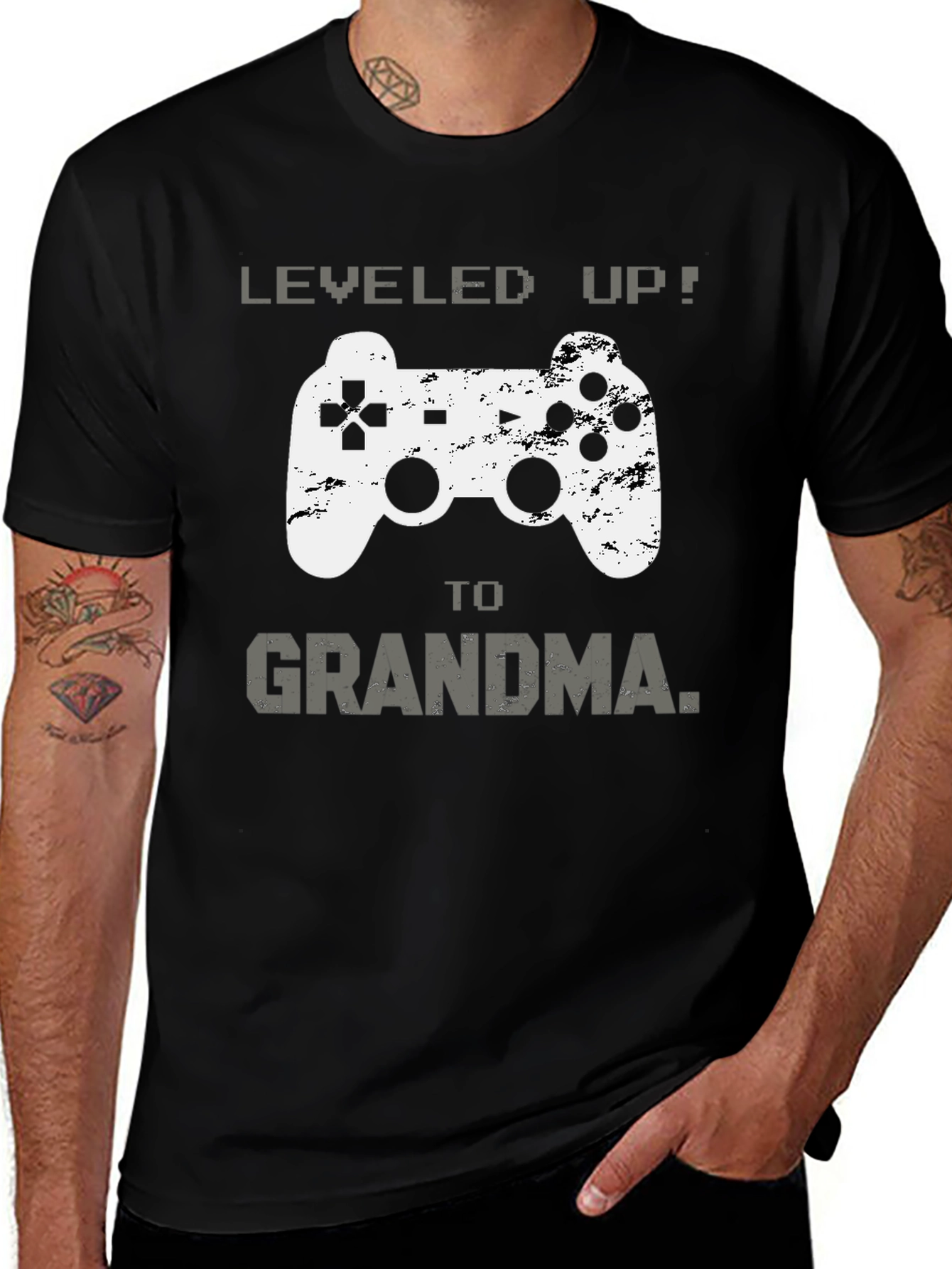 Leveled Up to Grandma T-Shirt Gamer Gift